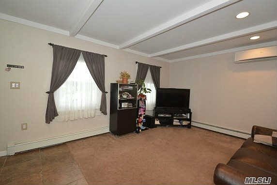 3rd image of 30 Harness Ln