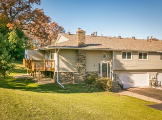 1710 Hickory Hill Dr, Saint Paul, MN 55122