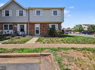 1800 Fort Pulaski Ct, Dumfries, VA 22026