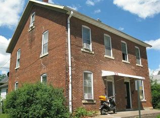 2061 Washington St, Dubuque, IA 52001