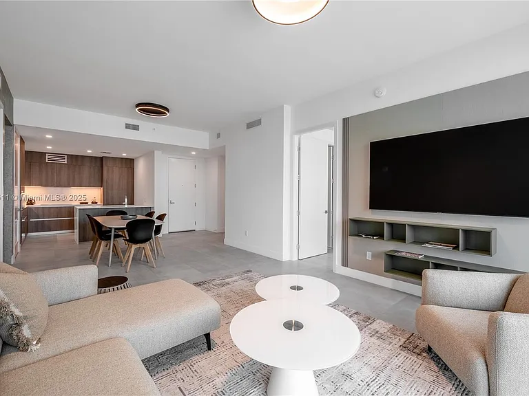 17550 Collins Ave #1203 — Photo 7
