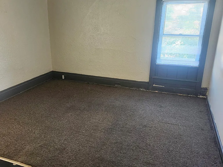 220 Highland St #2A — Photo 5