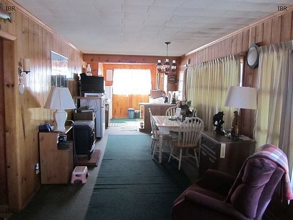4th image of 661 Firelane #5