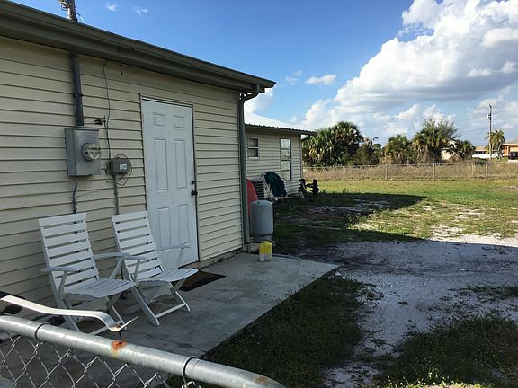 3rd image of 4605 Beth Ave S