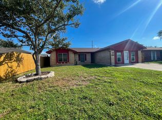 806 Alhambra Dr, Corpus Christi, TX 78418