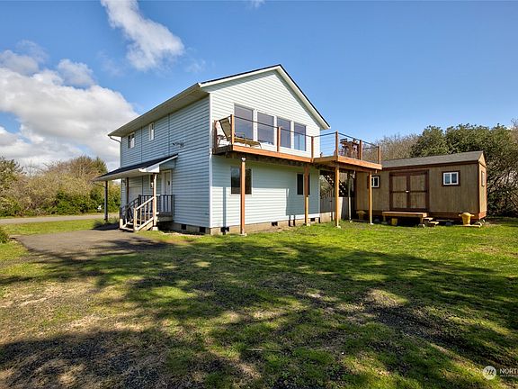 2nd image of 145 Marine View Drive