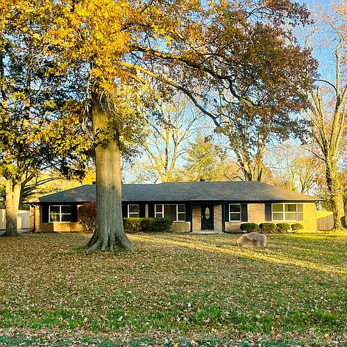 10109 Carrollton Ave Photo 1