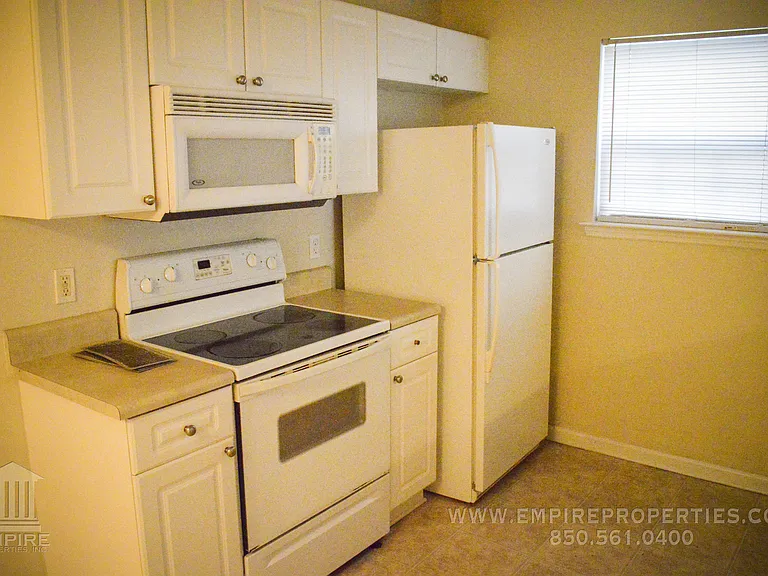 2756 Westbrook Ct — Photo 6