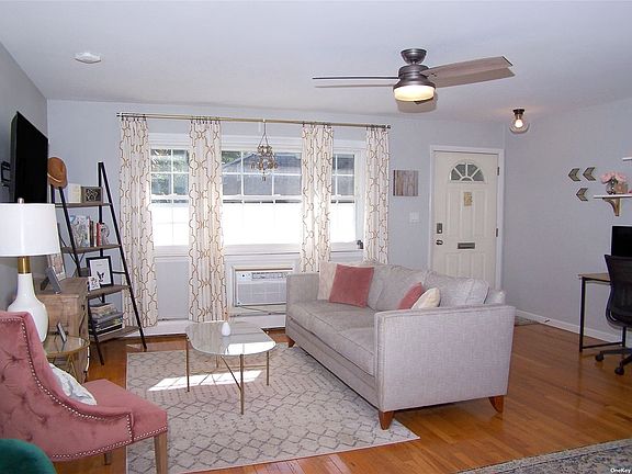 4th image of 3122 Wilshire Ln #3122
