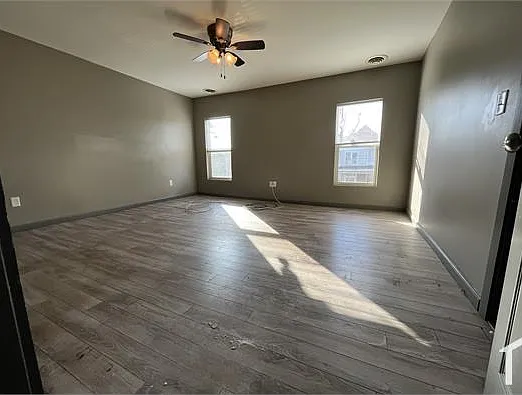 968 Wilson Ave — Photo 9