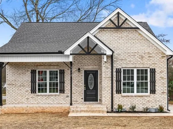 3912 Fairall Dr, Greensboro, NC 27401