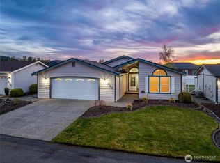 821 Maple Ln SW, Orting, WA 98360