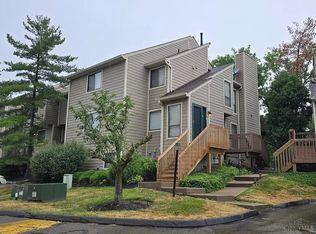 10059426 Hunters Creek Dr #1005, Cincinnati, OH 45242
