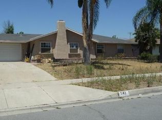 542 S Brampton Ave, Rialto, CA 92376