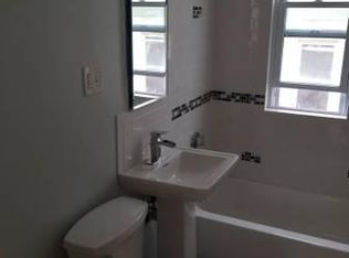 8 Warner St #2, Somerville, MA 02144