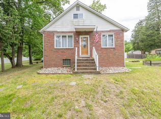 548 Chestnut Ave, Woodbury Heights, NJ 08097
