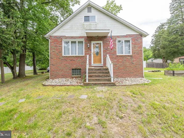 548 Chestnut Ave, Woodbury Heights, NJ 08097