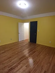 Rented by Roberto Guilbet, LREB