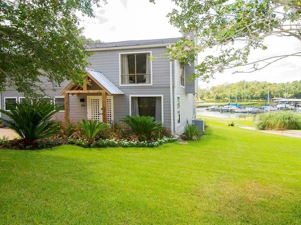 190 Harbour Row Dr, Coldspring, TX 77331