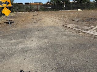 S Aurora St, Stockton, CA 95202