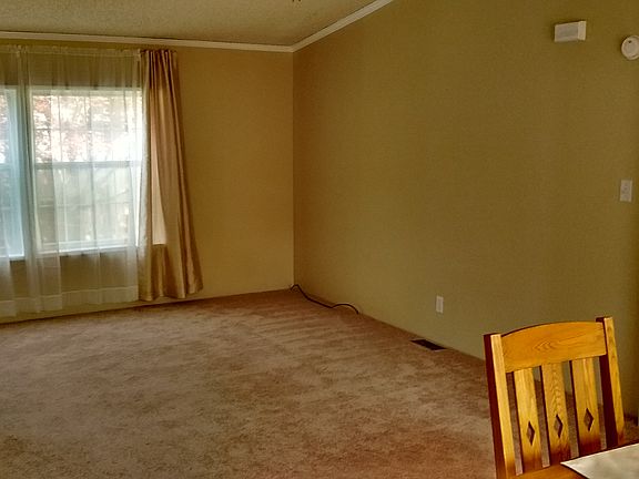 5th image of 1226 Blue Mountain Cir