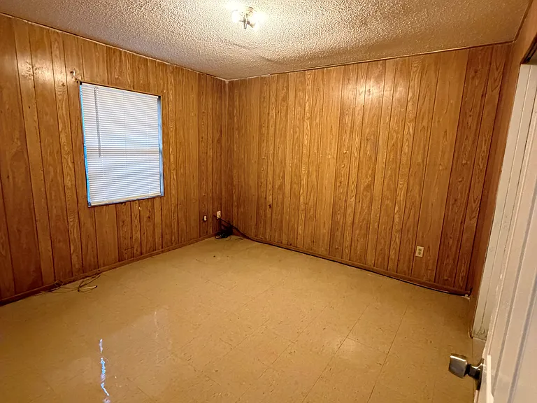 1113 Martin St #2 — Photo 8