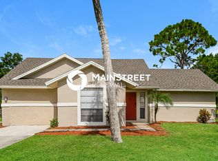 17412 Oriole Rd, Fort Myers, FL 33967