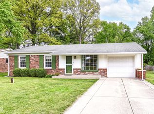 10911 College Place Dr, Indianapolis, IN 46280