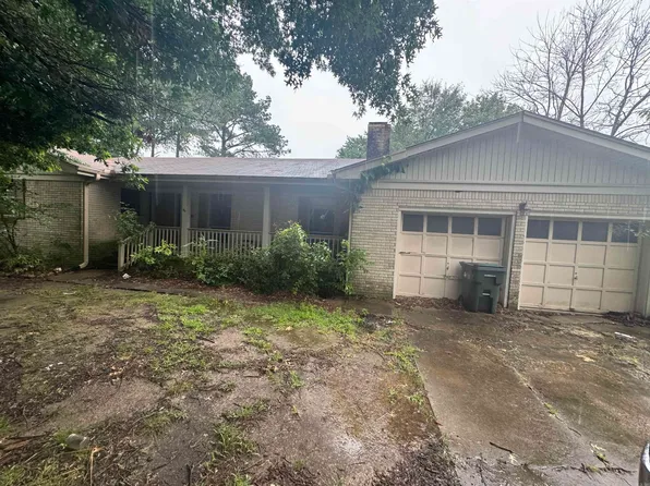 1805 Clara Dr, Conway, AR 72034