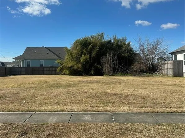 1904 N Karl Dr, Arabi, LA 70032