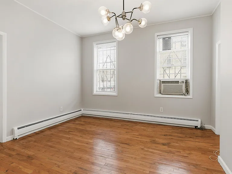 154 South St #1 — Photo 1