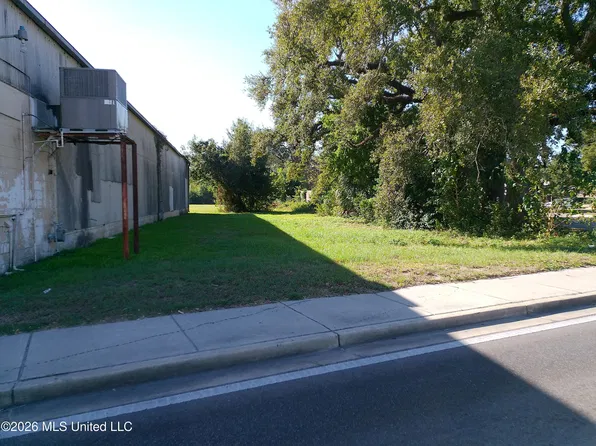 0 Bayview Ave, Biloxi, MS 39530