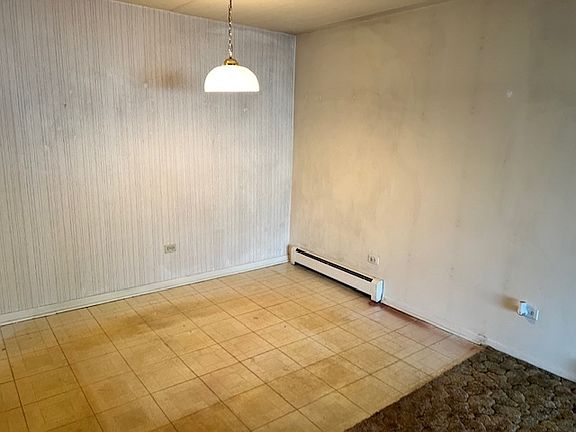 5th image of 9721 S Cicero Ave APT 1C