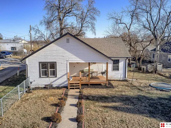 2231 Madison St, Bellevue, NE 68005