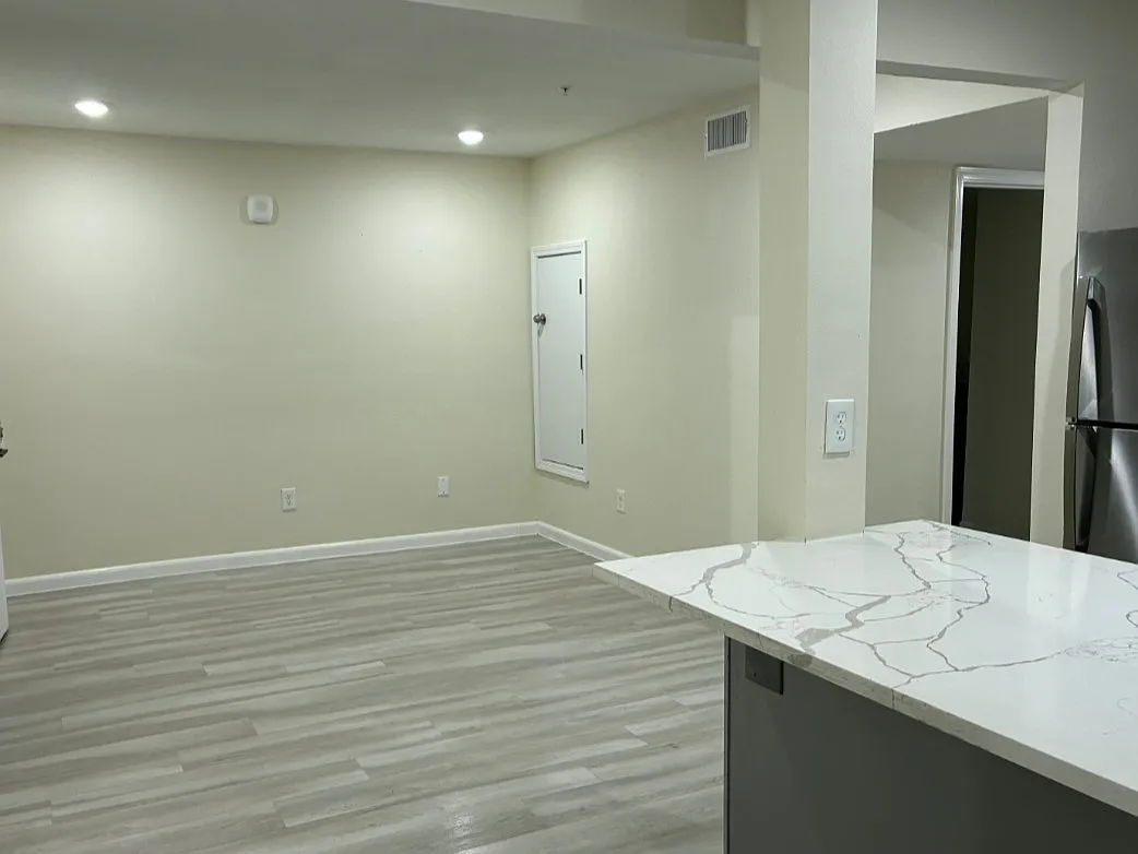 355 North 18th Street Unit 2104 - 1 — Photo 3