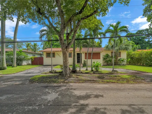 13205 NE 2nd Ave, North Miami, FL 33161