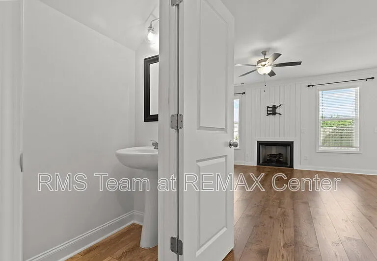 5125 Hillington Way — Photo 11