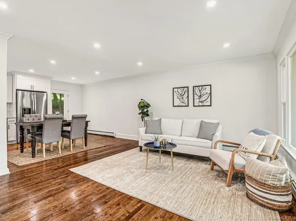 24 Aspen Ledges Road, Ridgefield, CT 06877