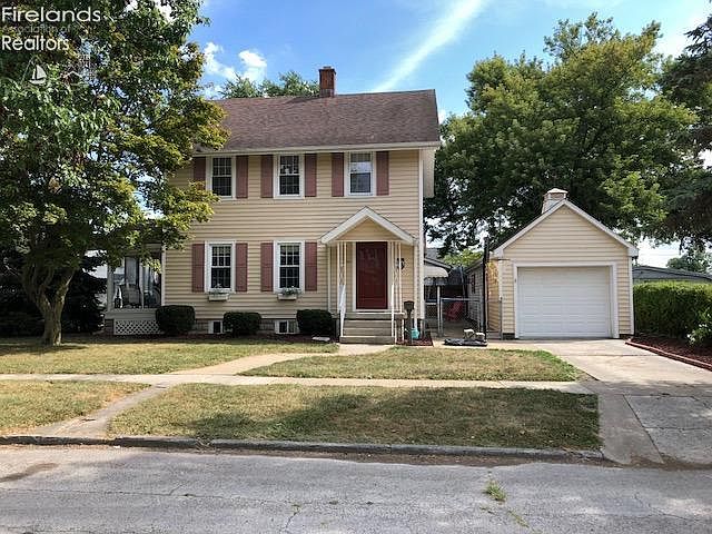 1st image of 135 Apple St