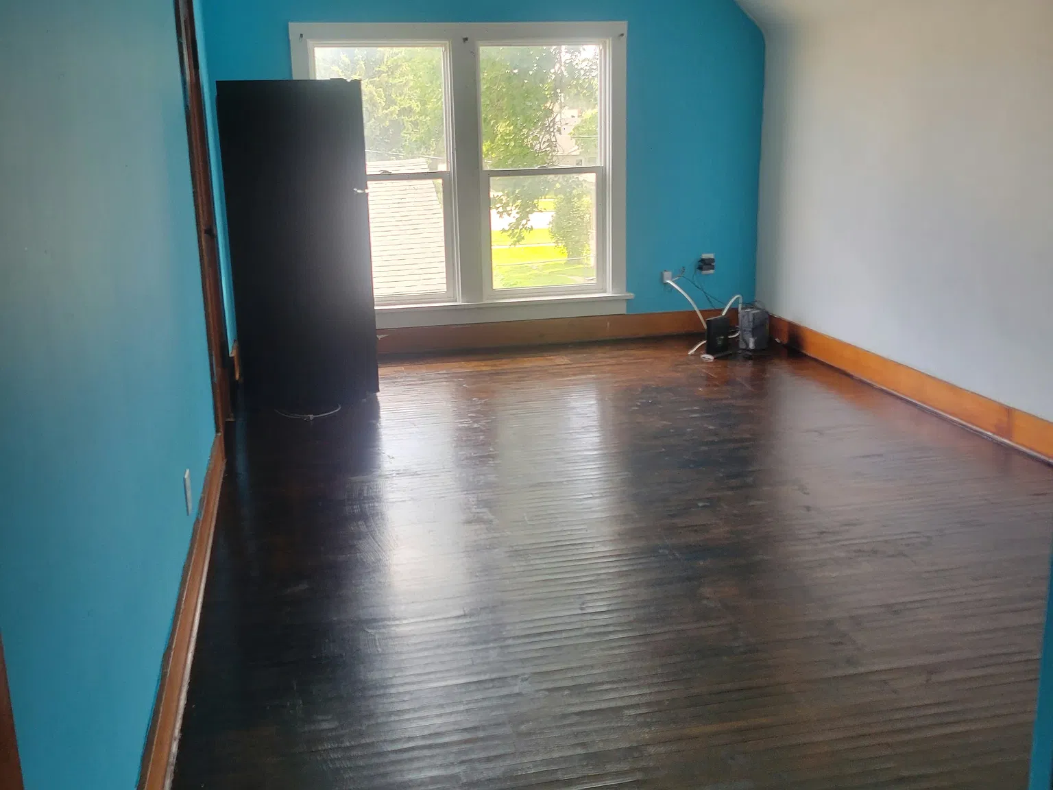 2 bed, 712 sqft, $950 — Photo 1