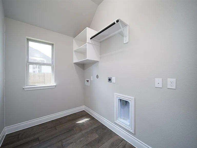 8703 Azalea Crossing Ct — Photo 28