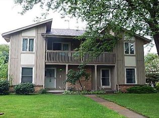 3226 Meadowlake Dr #3226, Toledo, OH 43617