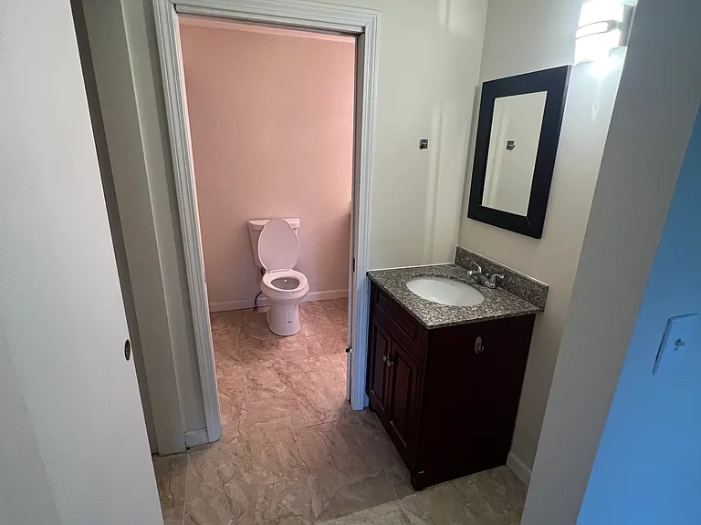 16 Merrimack Dr #16 — Photo 12