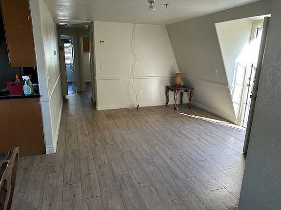 3rd image of 16099 Emma Ln #B
