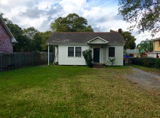 1711 Demosthenes St, Metairie, LA 70005