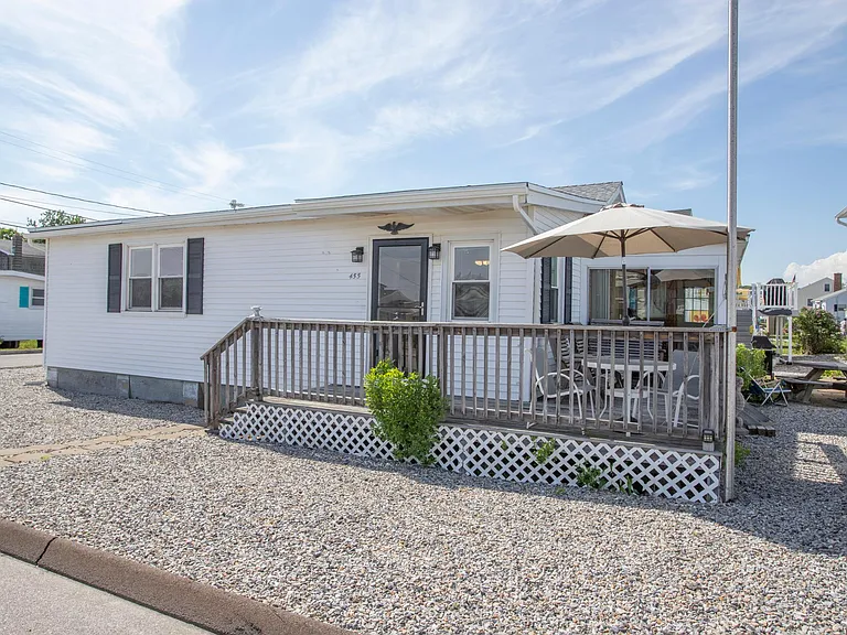 455 Seaside Ave — Photo 23
