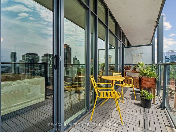 5th image of 105 George St #1910