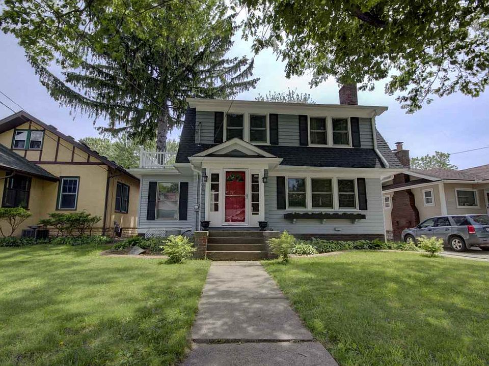 1st image of 1106 25th Avenue Ct