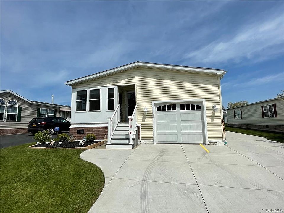 1st image of 9824 Limehouse Dr