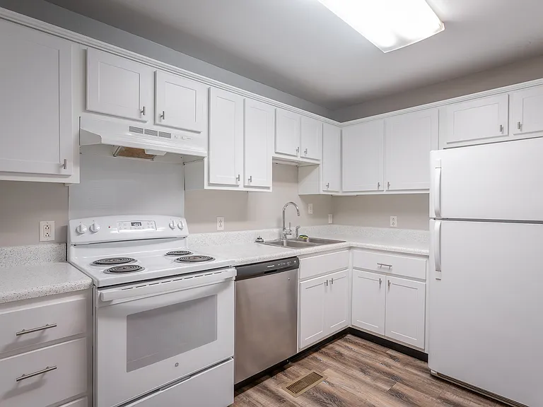 1704 Read Ave #D — Photo 5